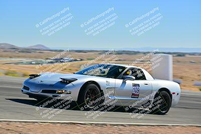 media/Oct-18-2025-Extreme Speed (Sat) [[d6d7e1fef1]]/Group 2 Green/Session 2 (Turn 3)/